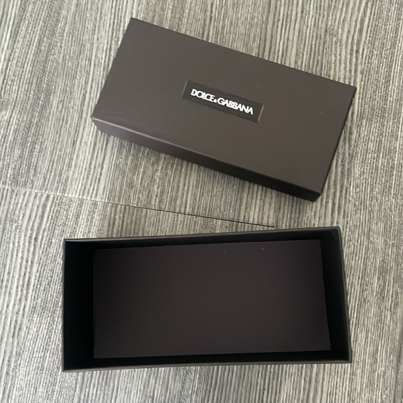 Dolce & Gabbana Box - Picture 1 of 5